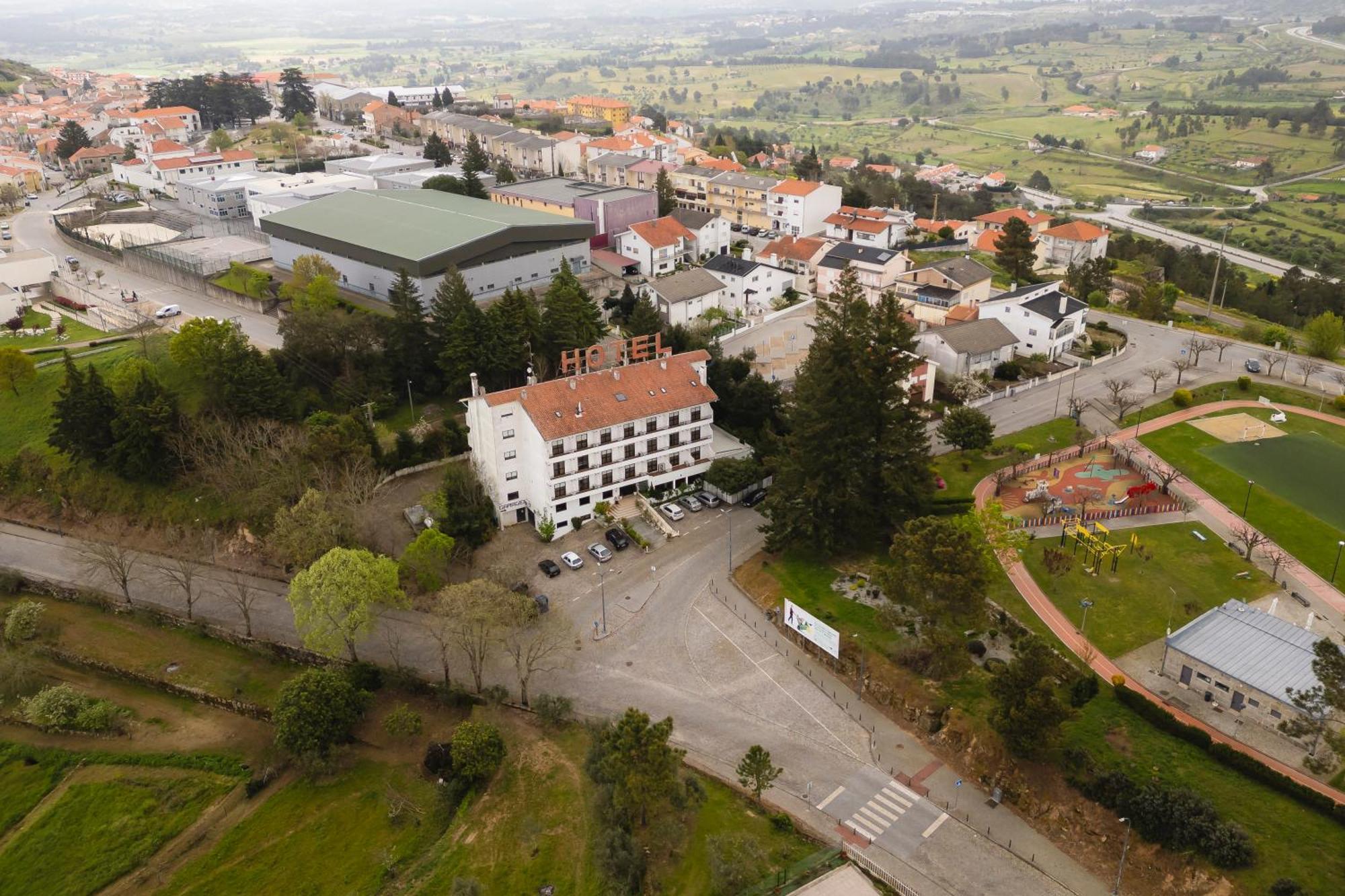 Lavanda Hotel Mira Serra Celorico Da Beira Eksteriør bilde